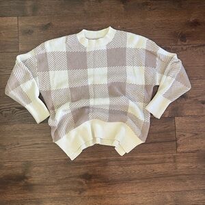 Abercrombie & Fitch Checkered Beige and Cream Sweater